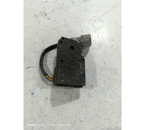 Сервопривод моторчик отопителя печки