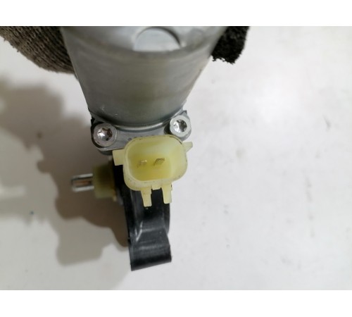 Моторчик стеклоподъемника передний правый