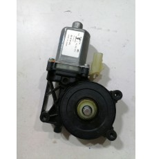 Моторчик стеклоподъемника передний правый