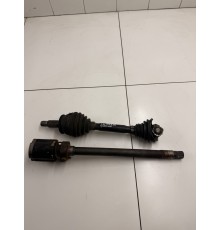 Привод (полуось) передний правый