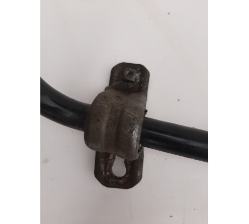 Стабилизатор передний