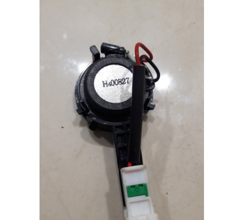 Динамик передний правый высокочастотный