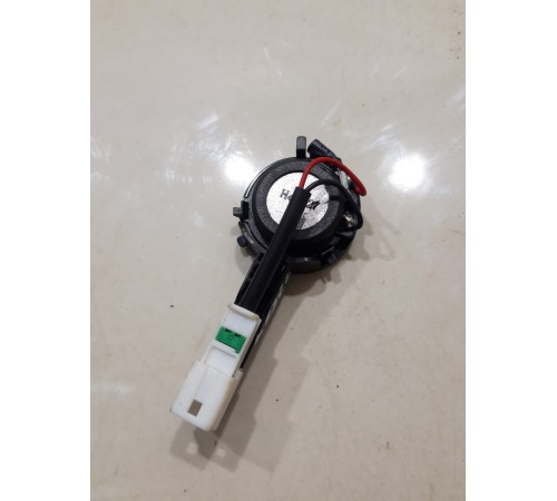 Динамик передний правый высокочастотный