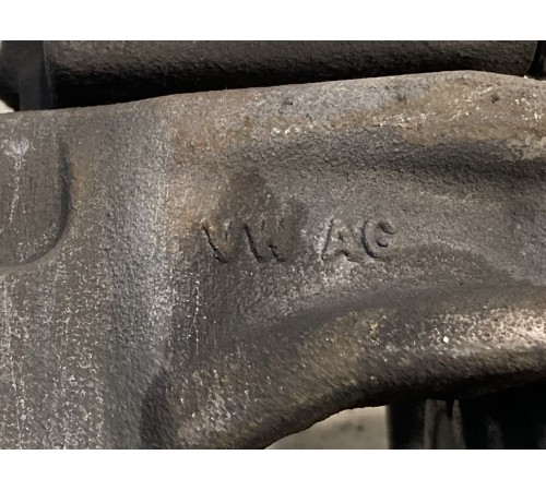 Тормозной суппорт (задний, левый)