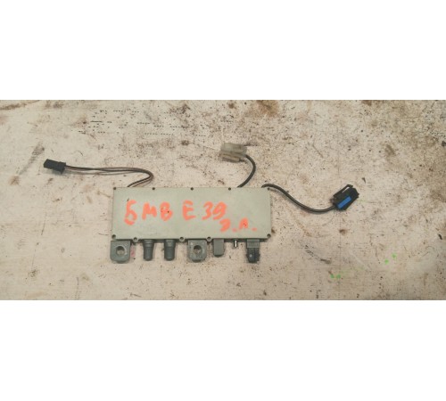 Датчик усилитель антенны левый