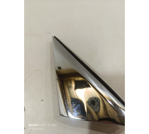 Уголок двери передний левый