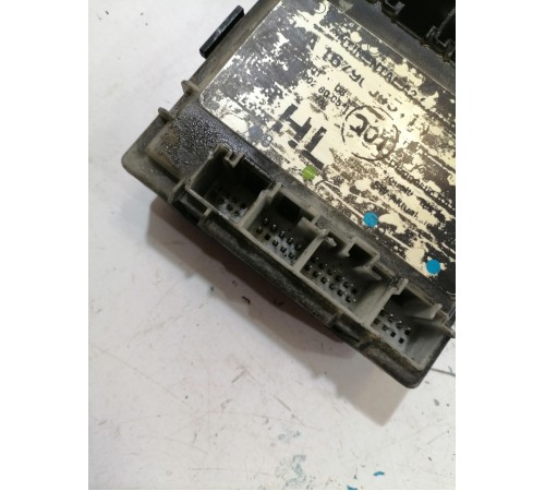 Блок управления двери задний левый