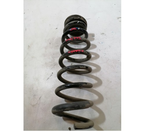 Пружина подвески задняя