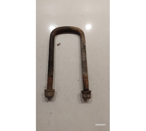 Скоба крепежная рессоры правая