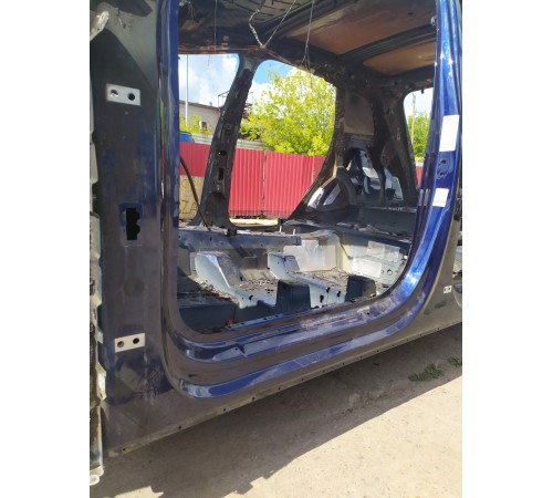 Порог со стойкой(левый)