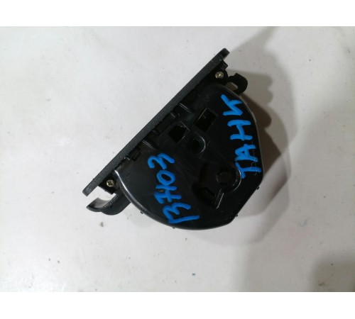 Крючок багажника