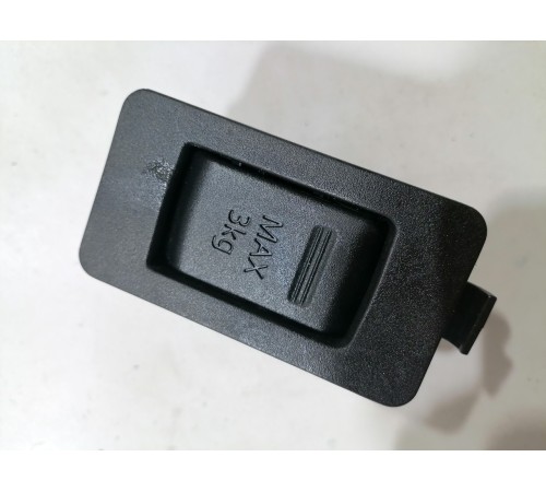 Крючок багажника