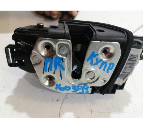 Замок двери передний правый