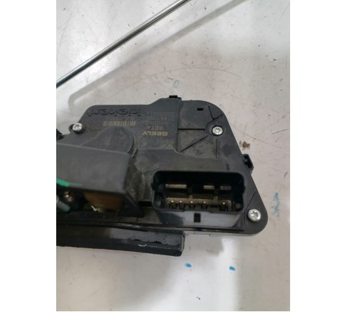 Замок двери передний правый