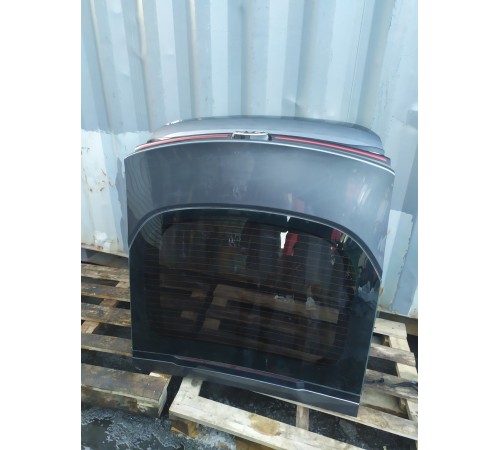 Дверь задняя,хлопушка со стеклом