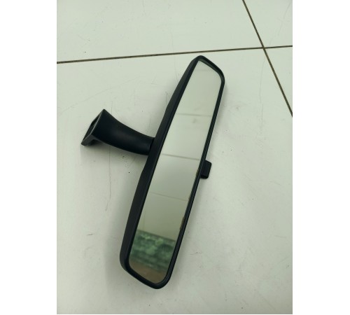 Зеркало заднего вида салонное