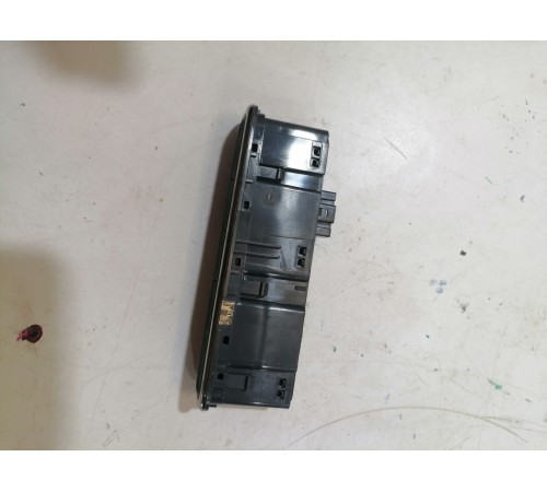 Блок кнопок салона левый