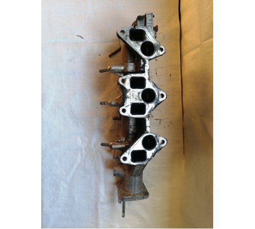 Коллектор впускной