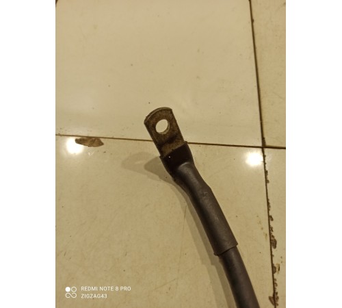 Клемма аккумулятора