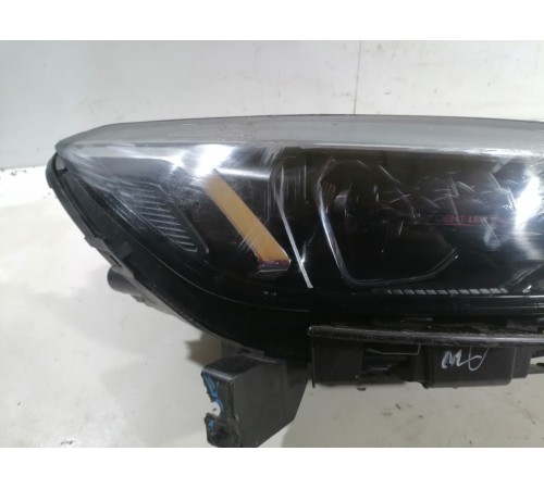 Фара передняя правая