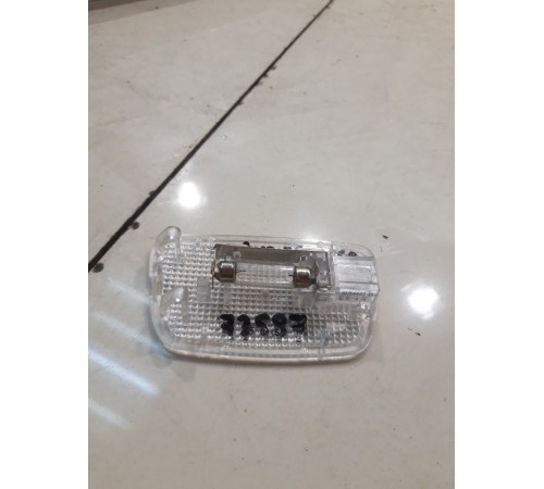 Плафон подсветки багажника