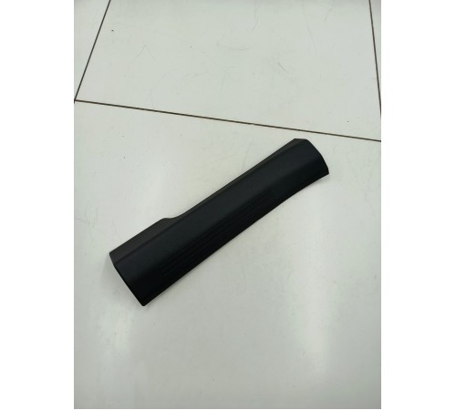 Накладка порога задняя левая