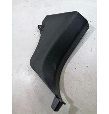 Накладка передней стойки двери правая внутренняя