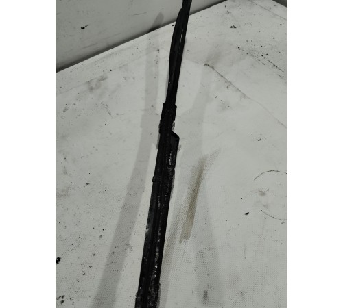 Поводок стеклоочистителя(правый)