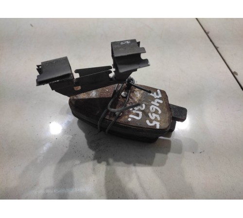 Тормозные колодки (задние правые)