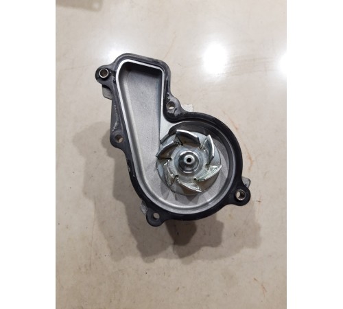 Помпа водяная (насос)