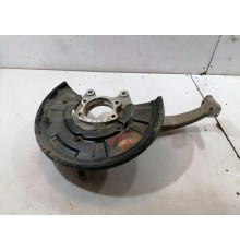 Кулак поворотный передний правый