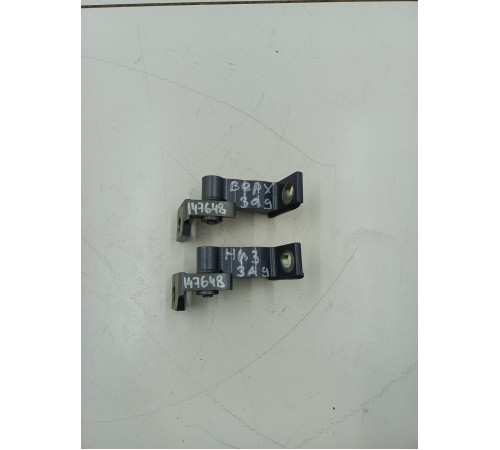 Комплект петель двери задней левой