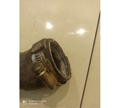 Патрубок системы охлаждения