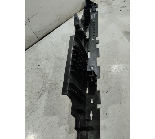 Обшивка багажника левая