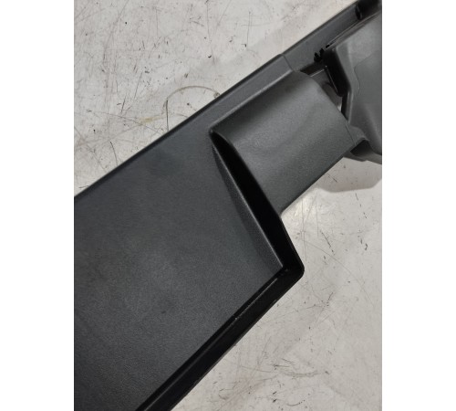 Обшивка багажника левая