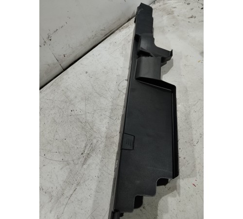 Обшивка багажника левая