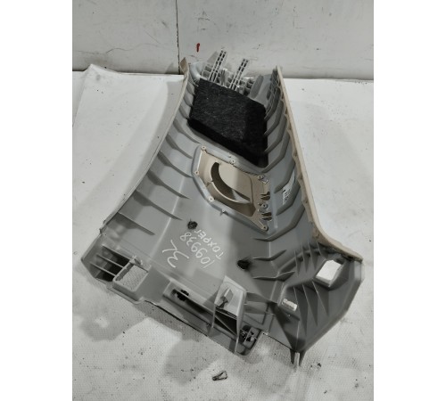 Обшивка стойки(задняя левая)