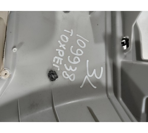 Обшивка стойки(задняя левая)