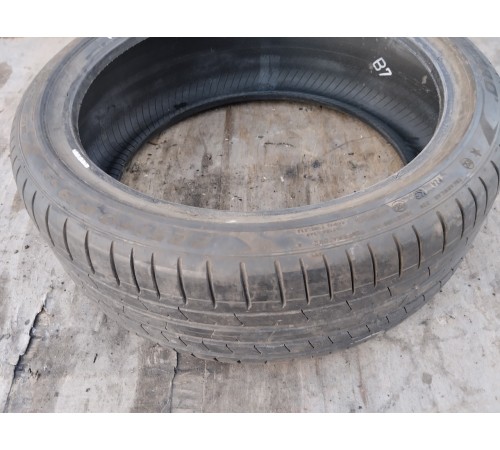 Покрышка 225\40R20