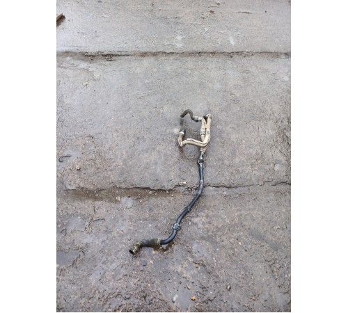 Трубка системы охлаждения