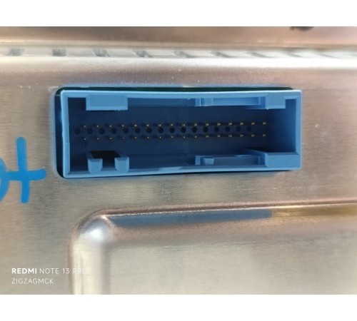 Панель приборов