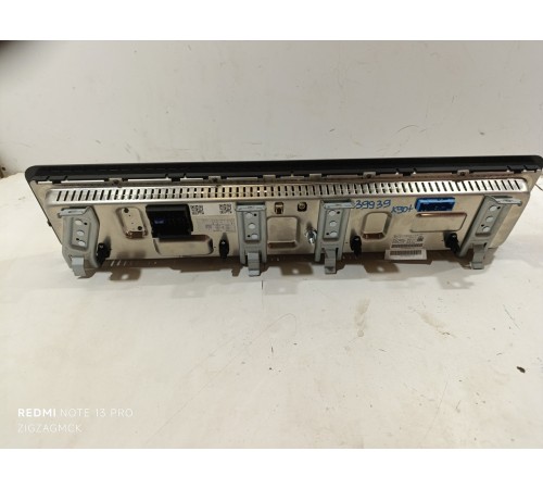 Панель приборов