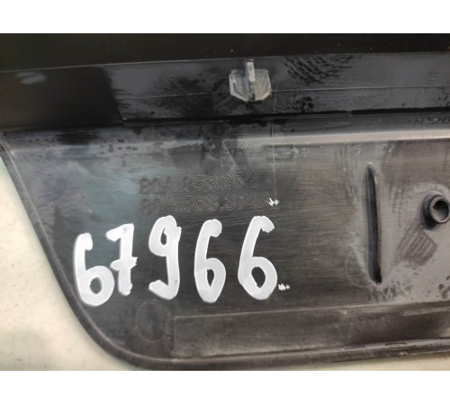 Накладка на порог (передняя, правая)