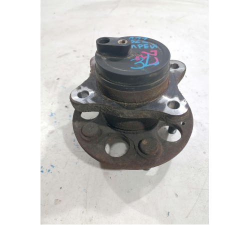 Ступица задняя левая