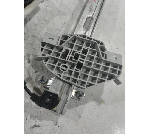 Стеклоподъёмник двери задний левый