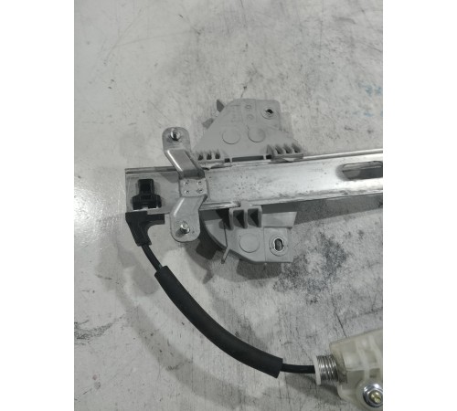 Стеклоподъёмник двери задний левый