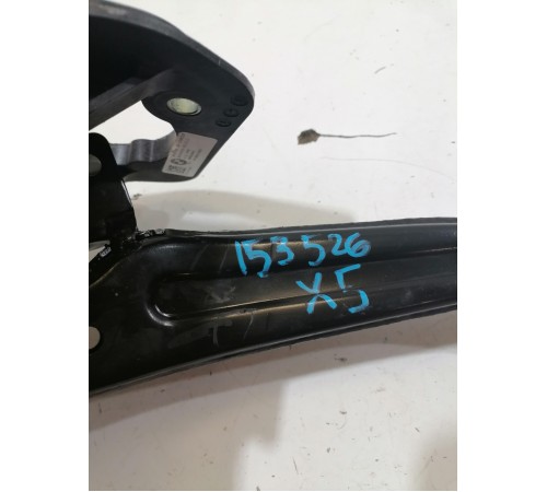 Педаль тормоза