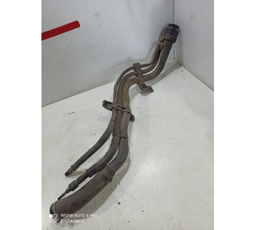 Горловина топливного бака