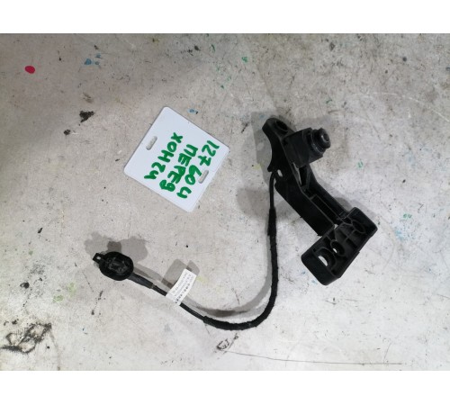 Камера переднего вида