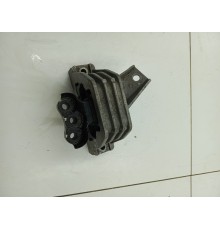 Кронштейн опора двигателя